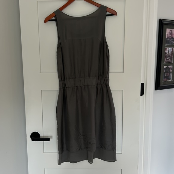 Grey Dress - Picture 2 of 5